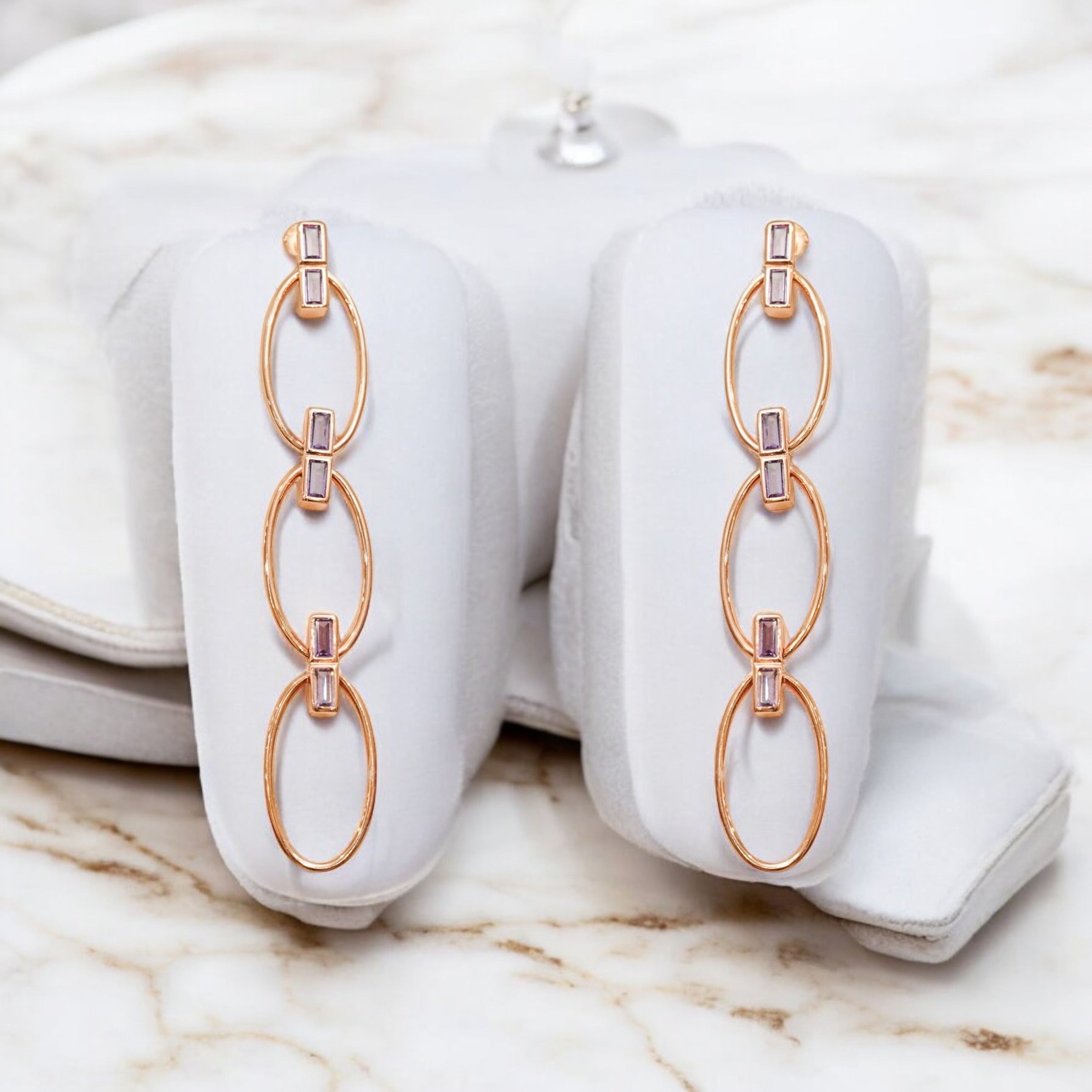 Oval Elegance