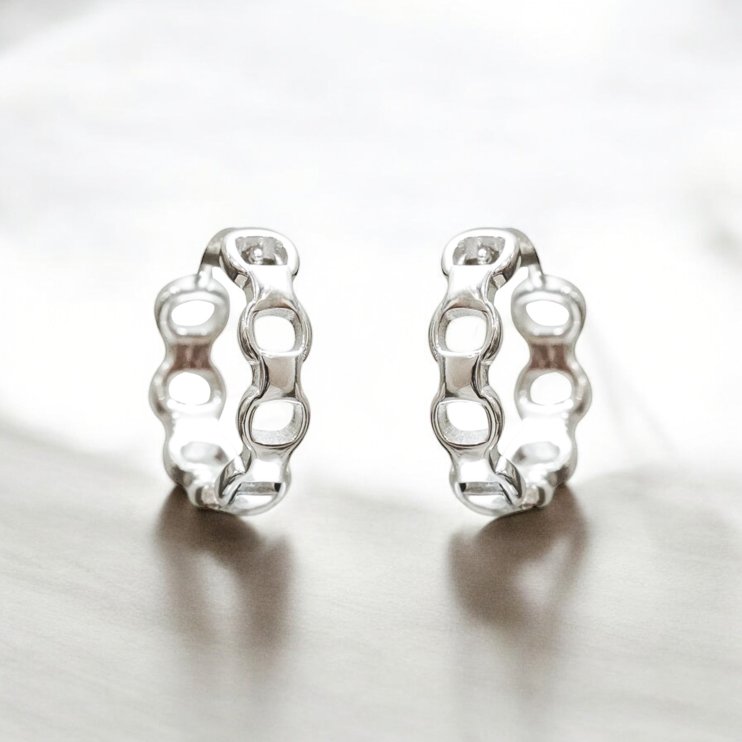 Chain Hoop
