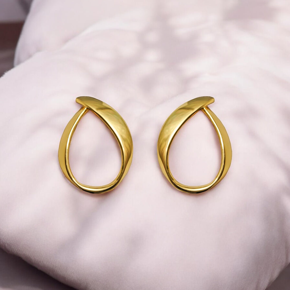 Hoop Harmony