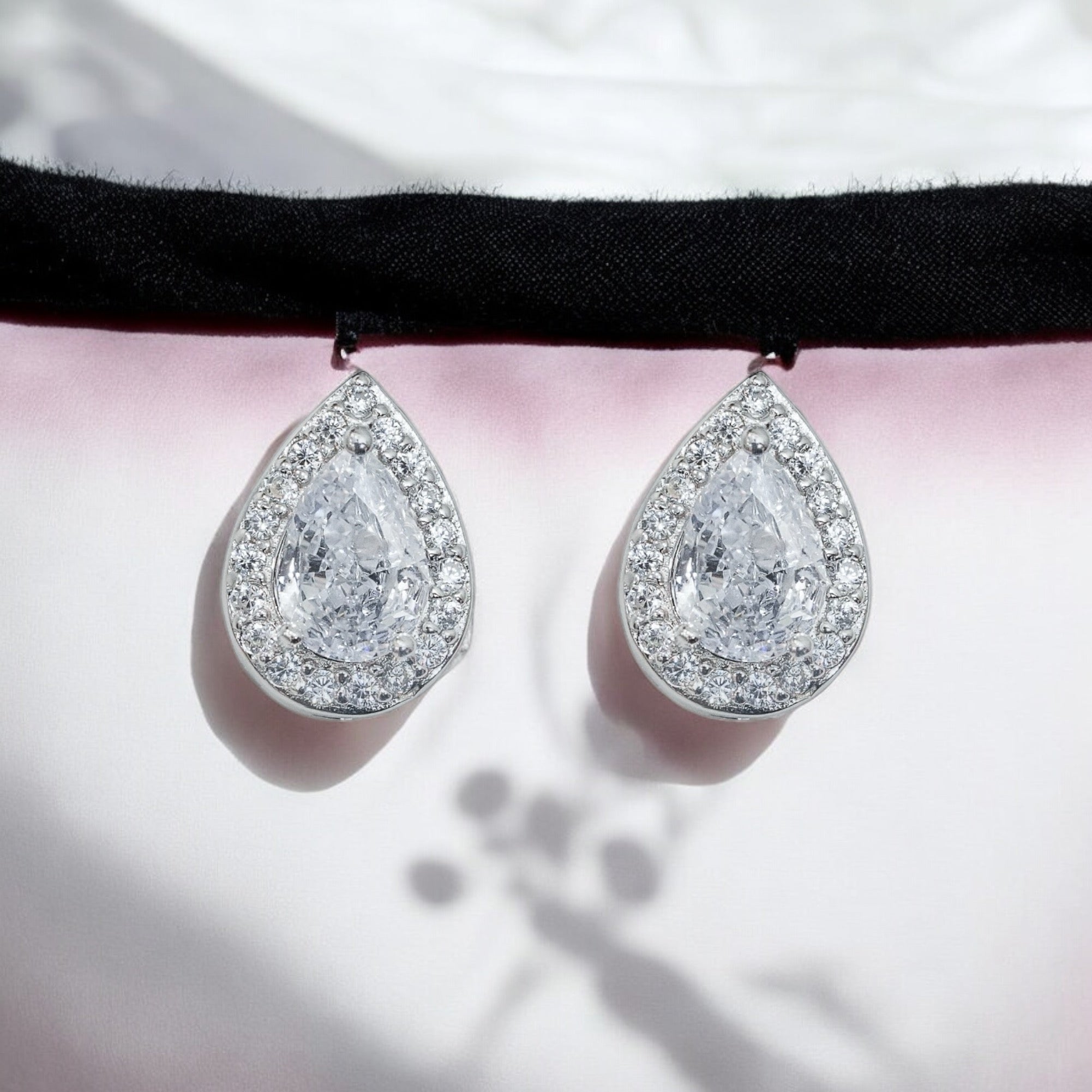 Teardrop Twinkle