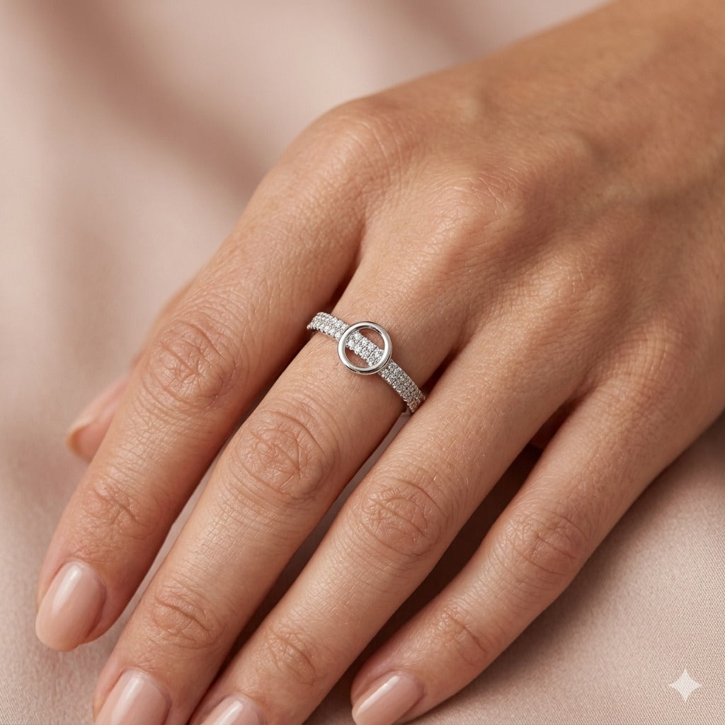 Linear Luxe Ring