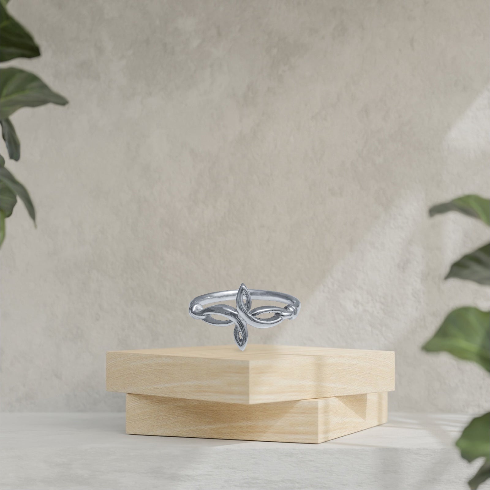 Majestic Mount Ring