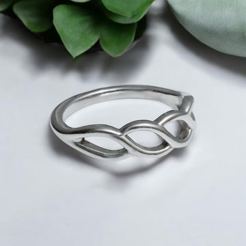Floral Fantasy Ring