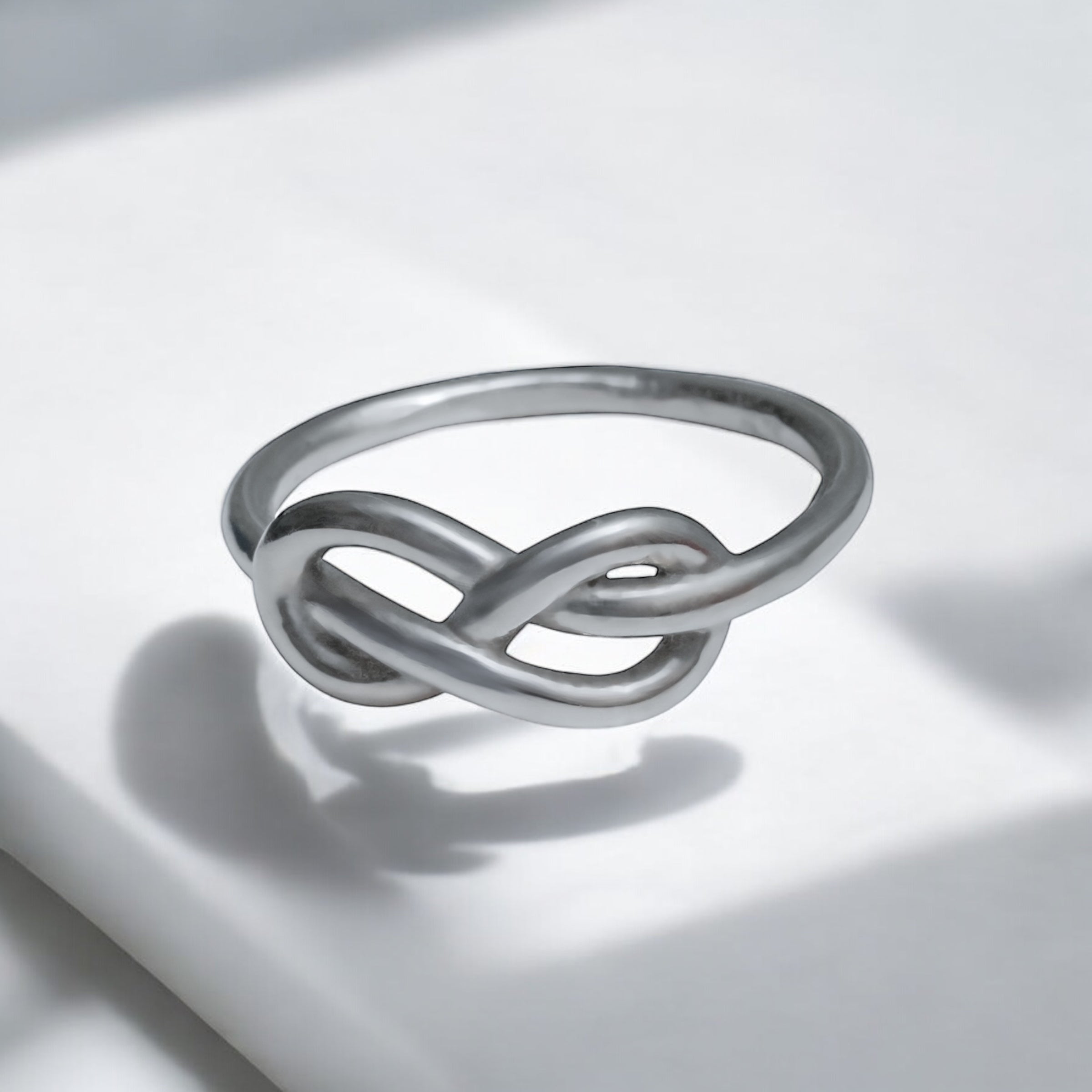 Ribbon Charm Ring