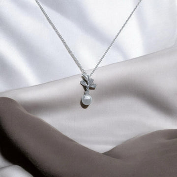 Ribboned Pearl Delight