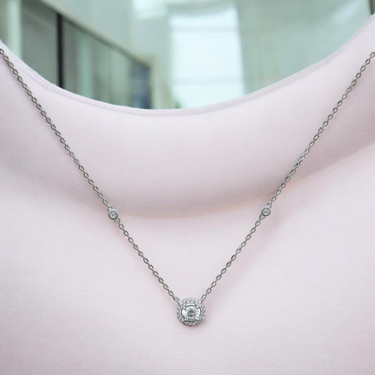 Radiant Circle Pendant